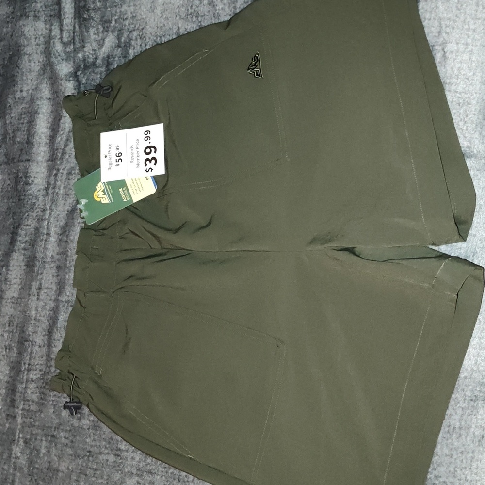 NWT EMS techdry shorts size medium